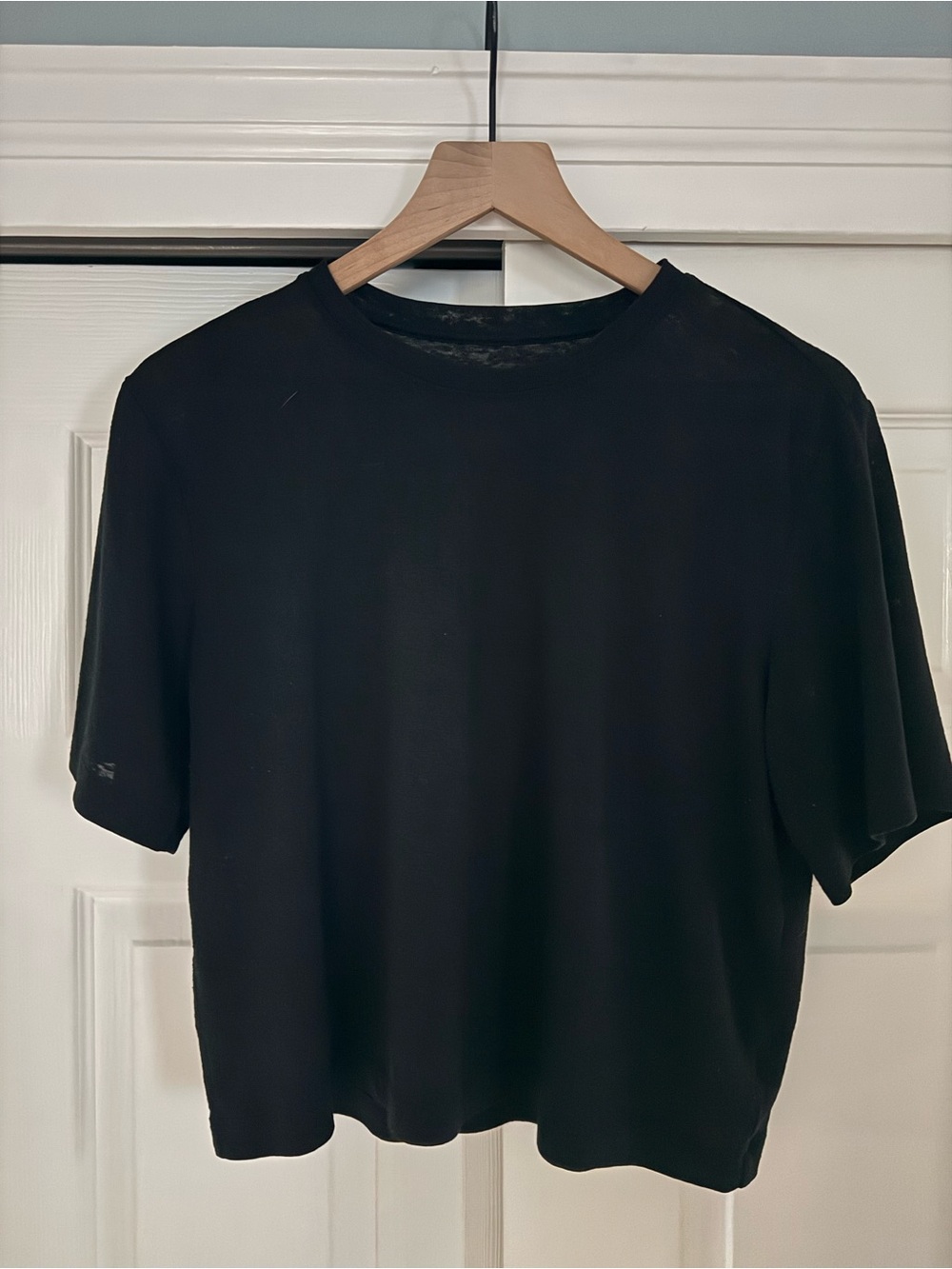 Universal Thread Cropped Black Linen Blend Crewneck Tee | Medium